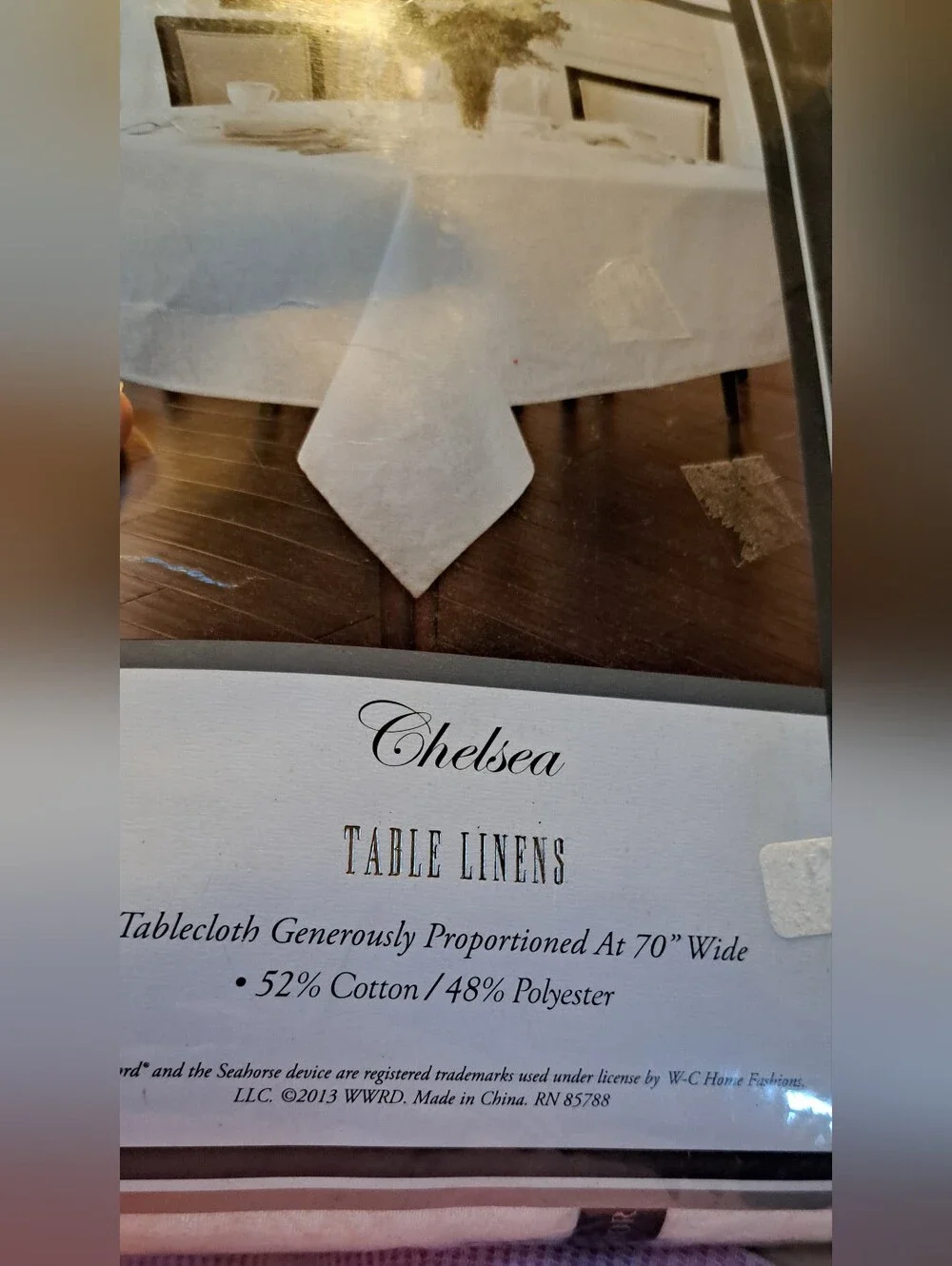 Waterford Linen Tablecloth Chelsea Paisley Pearl 70 x 144 Oblong  Seats 12-16